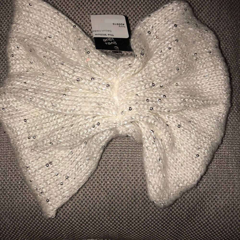 Ivory White Sequin Crochet Ear Warmer, BRAND NEW!!
